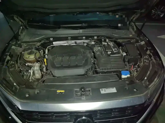 Volkswagen Passat — Фото автомобиля 16