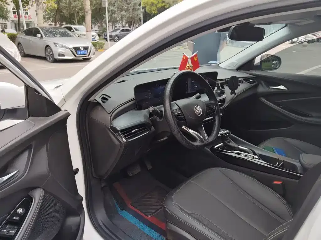 Buick Verano 2023 Pro Joy Edition — Фото автомобиля 12