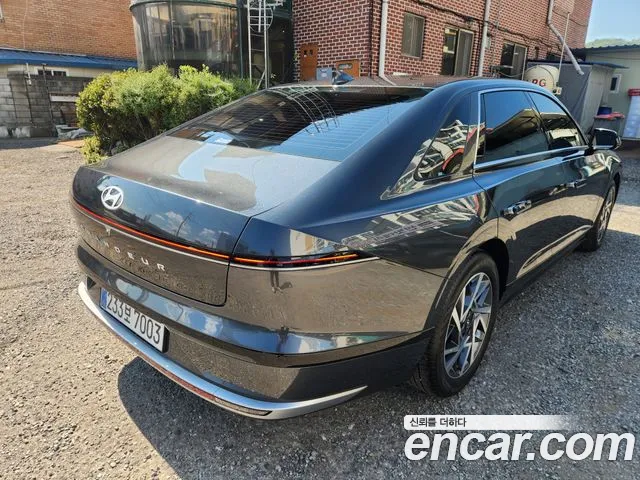 Hyundai Grandeur GN7 — Фото автомобиля 5