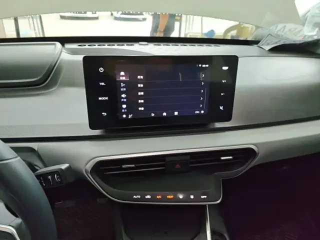 Geely Geometry A — Фото автомобиля 12