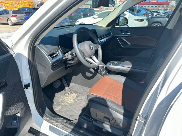 BMW X1 — Фото автомобиля 13