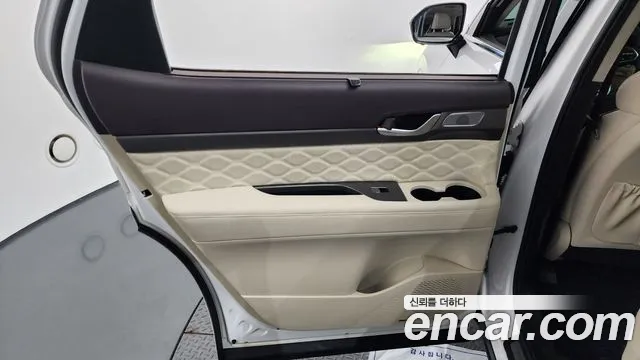 Hyundai Palisade Palisade Дизель 2.2 4WD — Фото автомобиля 20