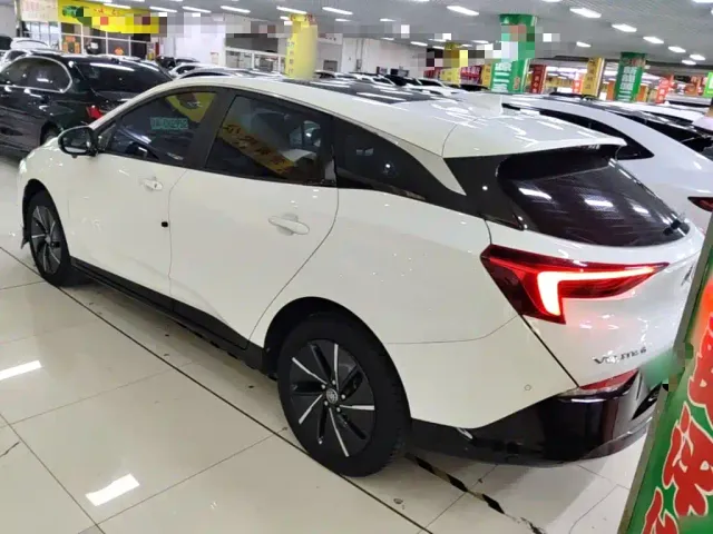 Buick Velite 6 — Фото автомобиля 4