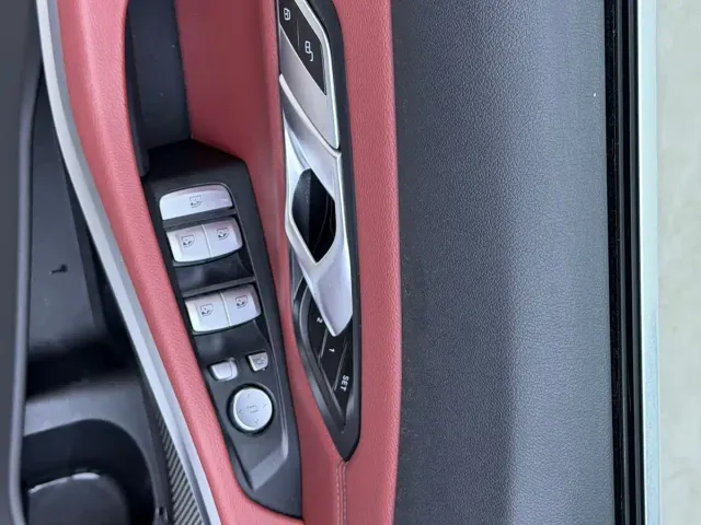 BMW 3 Series — Фото автомобиля 4