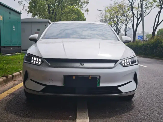 BYD Qin PLUS — Фото автомобиля 2