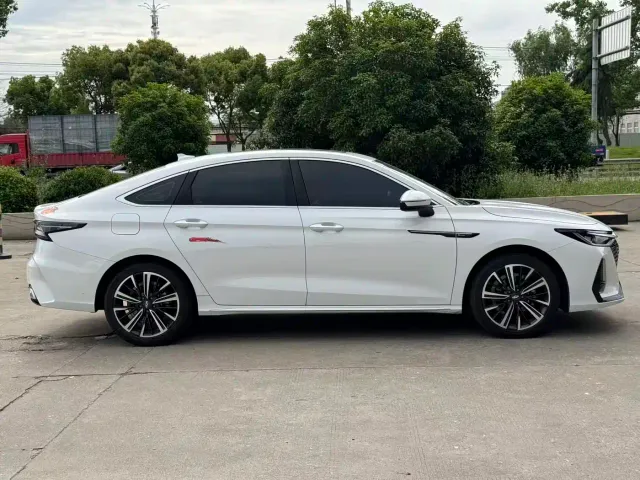 Chery Arrizo 8 — Фото автомобиля 12