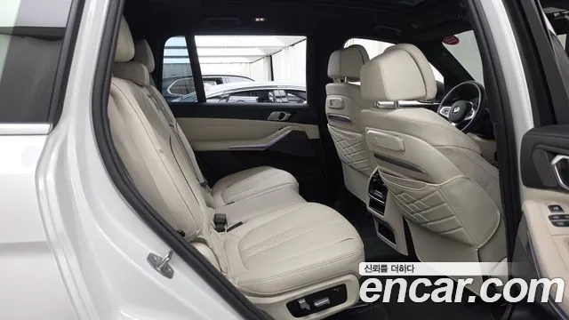 BMW X7 G07 — Фото автомобиля 18