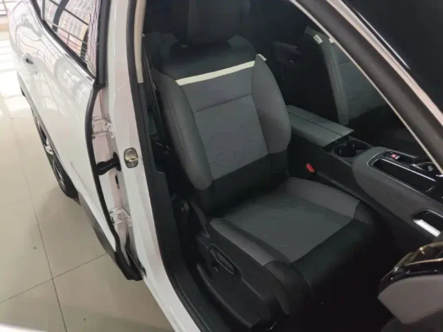 Citroen Tianyi C5 AIRCROSS — Фото автомобиля 24