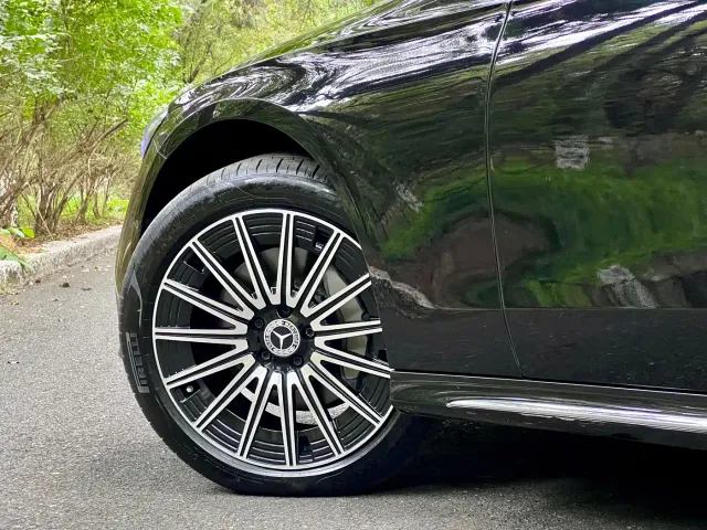 Mercedes-Benz E-Class — Фото автомобиля 11