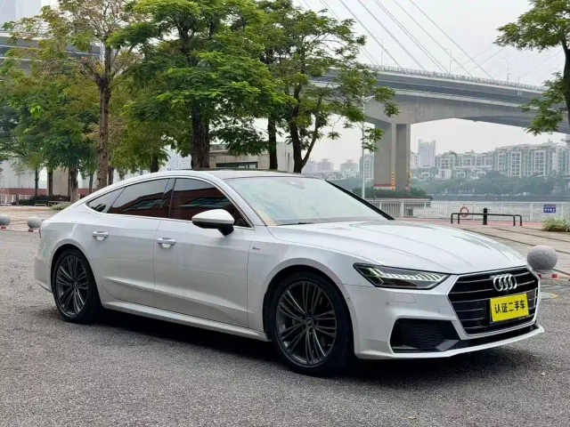 Audi A7 — Фото автомобиля 8