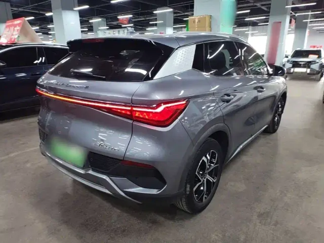 BYD Yuan PLUS — Фото автомобиля 6