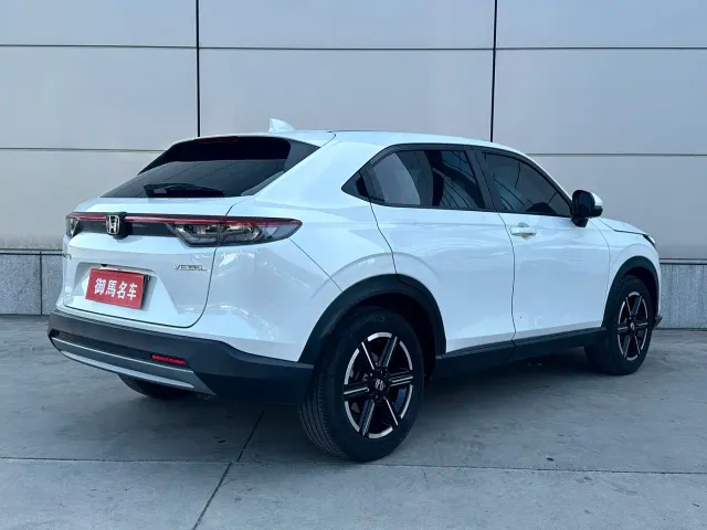 Honda Vezel — Фото автомобиля 2