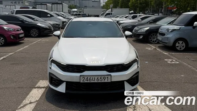 Фотография автомобиля — Kia K5 Generation 3