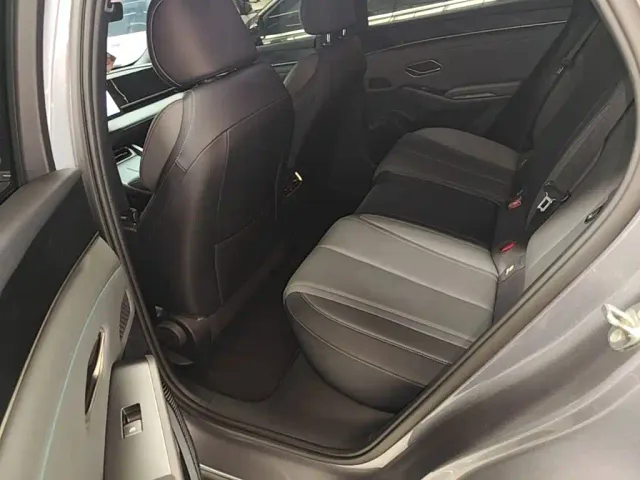 BYD Qin L — Фото автомобиля 16