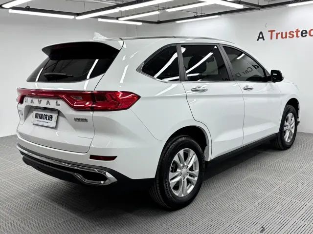 Haval M6 — Фото автомобиля 4