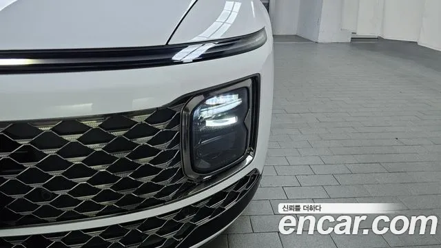 Hyundai Grandeur Grandeur (GN7) 2.5 Бензин 2WD — Фото автомобиля 4