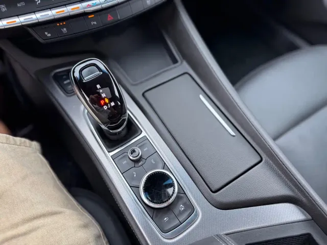 Cadillac CT5 — Фото автомобиля 15