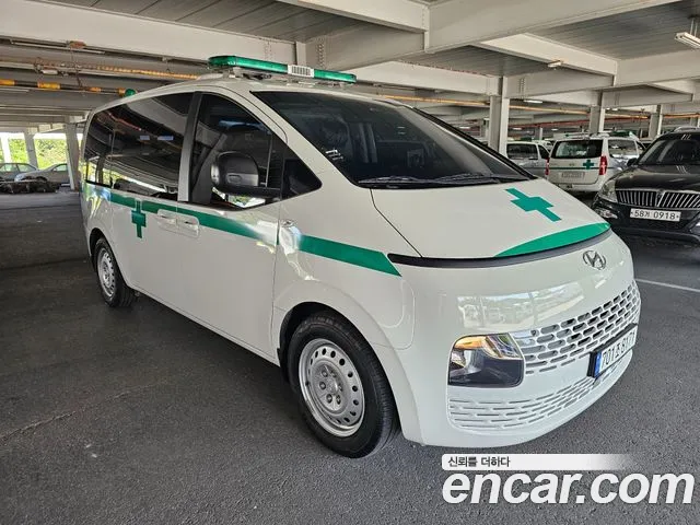Hyundai Staria — Фото автомобиля 2