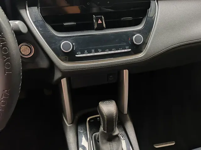 Toyota Corolla Cross — Фото автомобиля 13