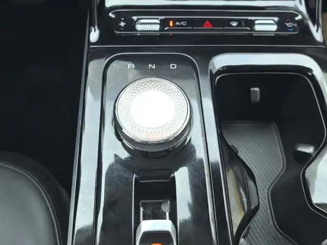 Wuling Starlight — Фото автомобиля 16