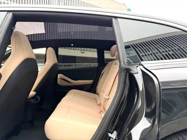 Nio ET5 Touring — Фото автомобиля 5