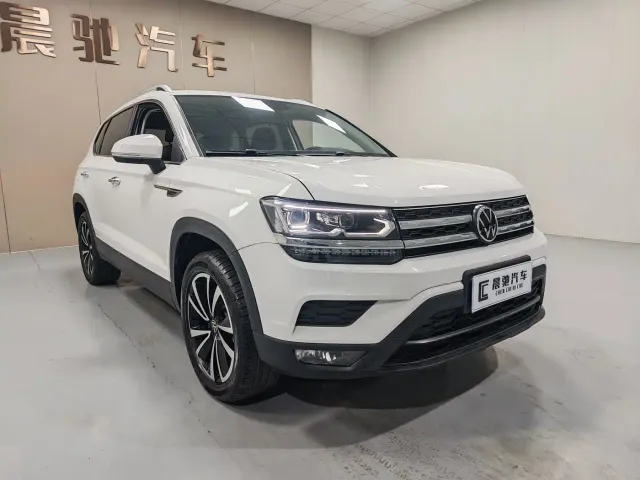Volkswagen Tharu — Фото автомобиля 3
