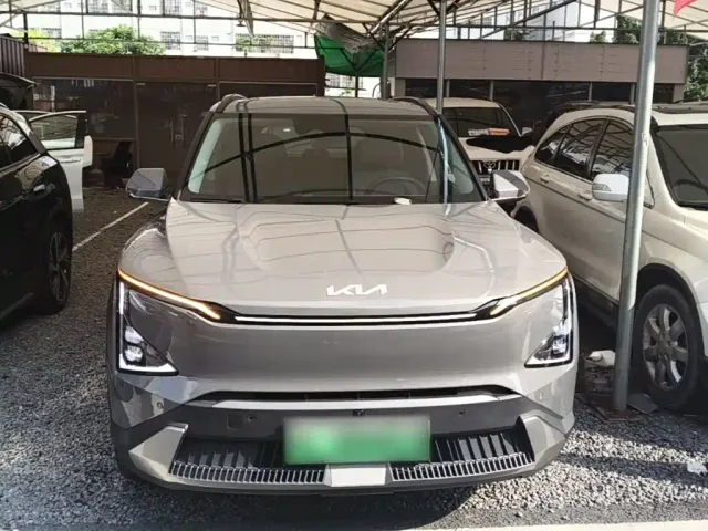 Kia EV5 — Фото автомобиля 2