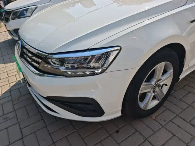 Volkswagen Lamando — Фото автомобиля 23