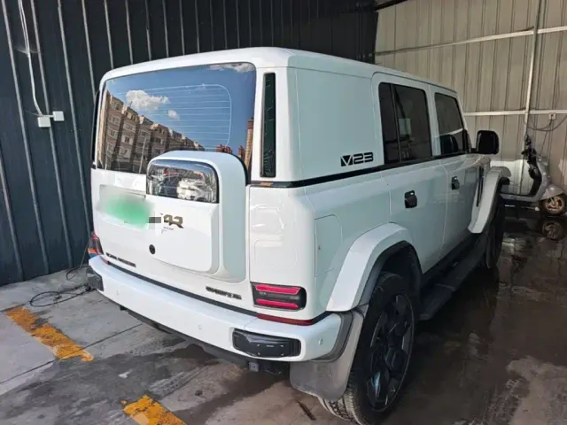 iCAR V23 — Фото автомобиля 6