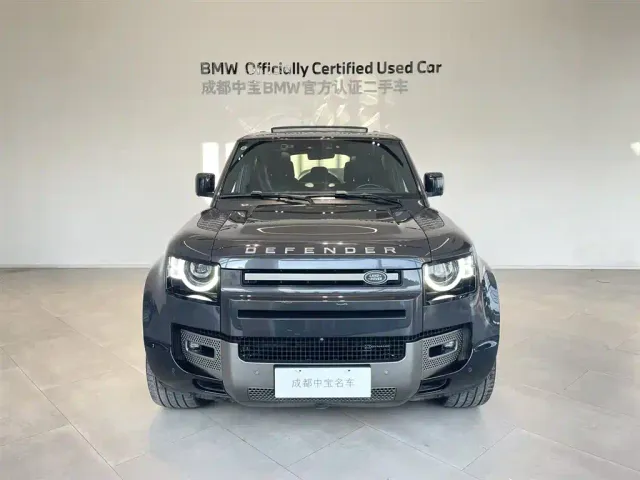 Land Rover Defender — Фото автомобиля 4