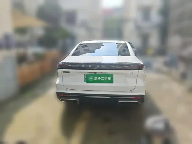 Geely Galaxy L6 — Фото автомобиля 3