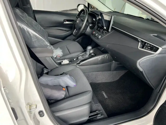 Toyota Corolla — Фото автомобиля 11