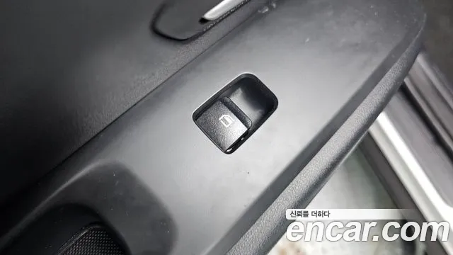 Hyundai Tucson Tucson (NX4) Бензин 1.6 турбо 2WD — Фото автомобиля 28