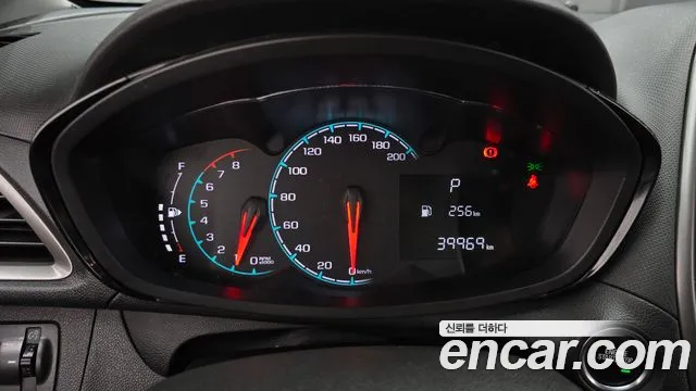 Chevrolet Spark — Фото автомобиля 8