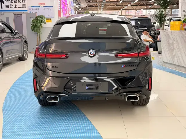 BMW BMW X4 M40i 2022 M40i — Фото автомобиля 6