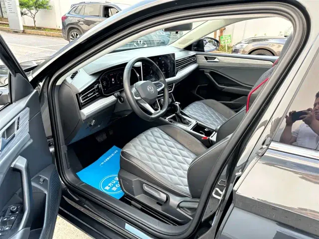 Volkswagen Sagitar — Фото автомобиля 28