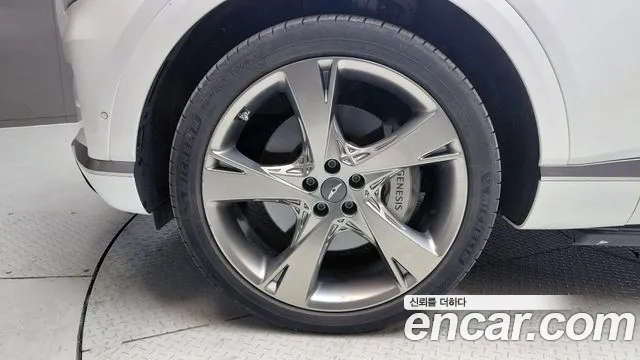 Genesis GV80 — Фото автомобиля 5