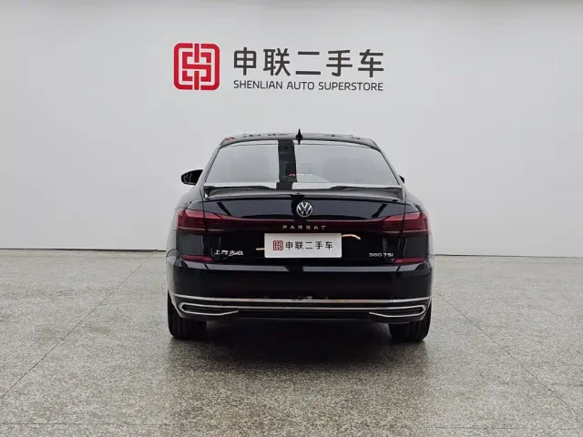 Volkswagen Passat — Фото автомобиля 2