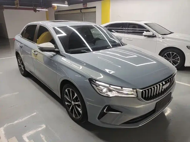Geely Emgrand — Фото автомобиля 3