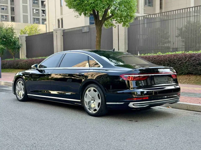 Audi A8 — Фото автомобиля 14