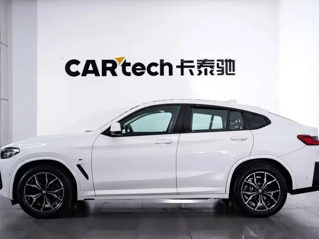 BMW X4 — Фото автомобиля 8