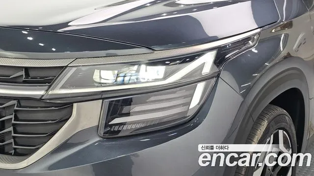 Kia Seltos — Фото автомобиля 21