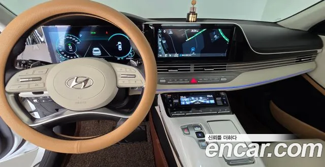 Hyundai Grandeur Grandeur (New) Hybrid — Фото автомобиля 12