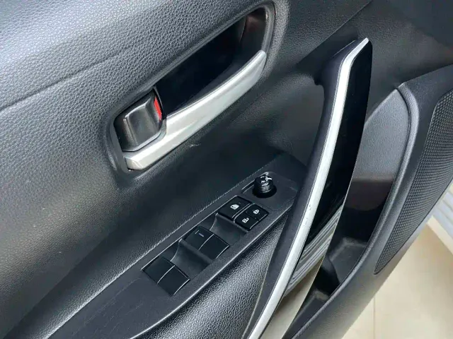 Toyota Corolla — Фото автомобиля 16