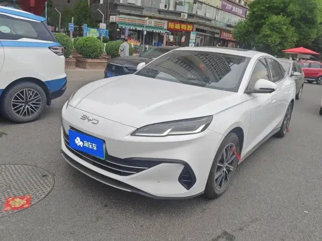 Фотография автомобиля — BYD Seal 06
