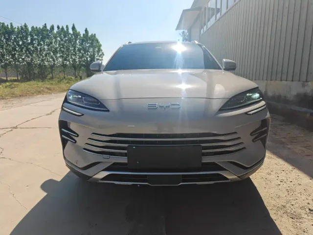 BYD Song PLUS — Фото автомобиля 2