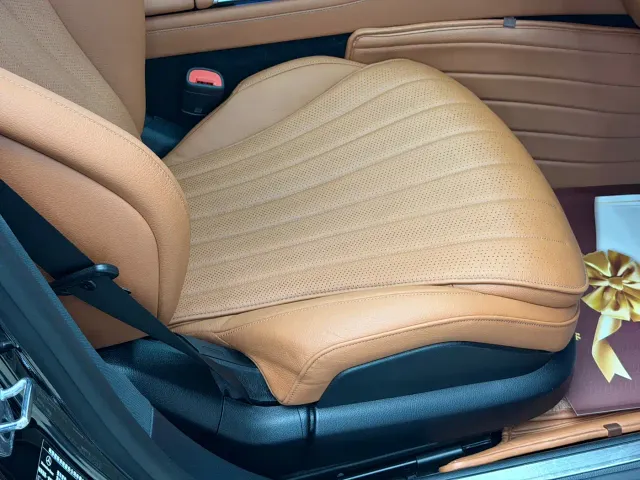 Mercedes-Benz S-Class — Фото автомобиля 8