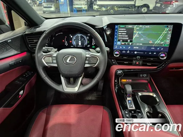 Lexus NX — Фото автомобиля 9