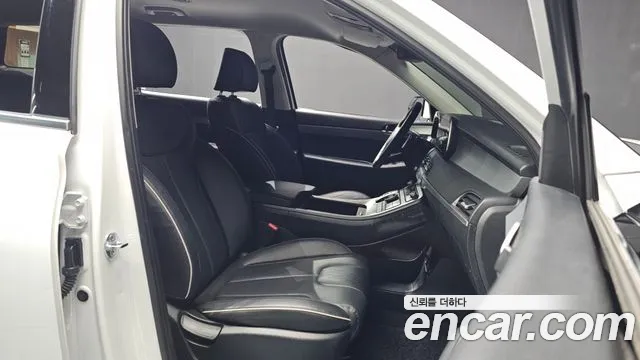 Hyundai Palisade Palisade Дизель 2.2 2WD — Фото автомобиля 11