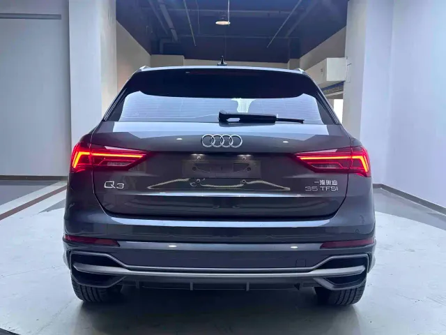 Audi Q3 — Фото автомобиля 5